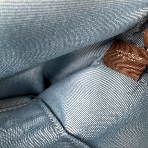 Coach Jamie Camera Bag - Picture 9 of 12